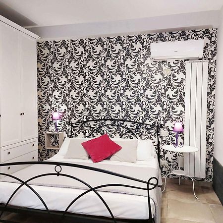 Sweet Home&Wellness Luxury Apartment Nettuno Extérieur photo