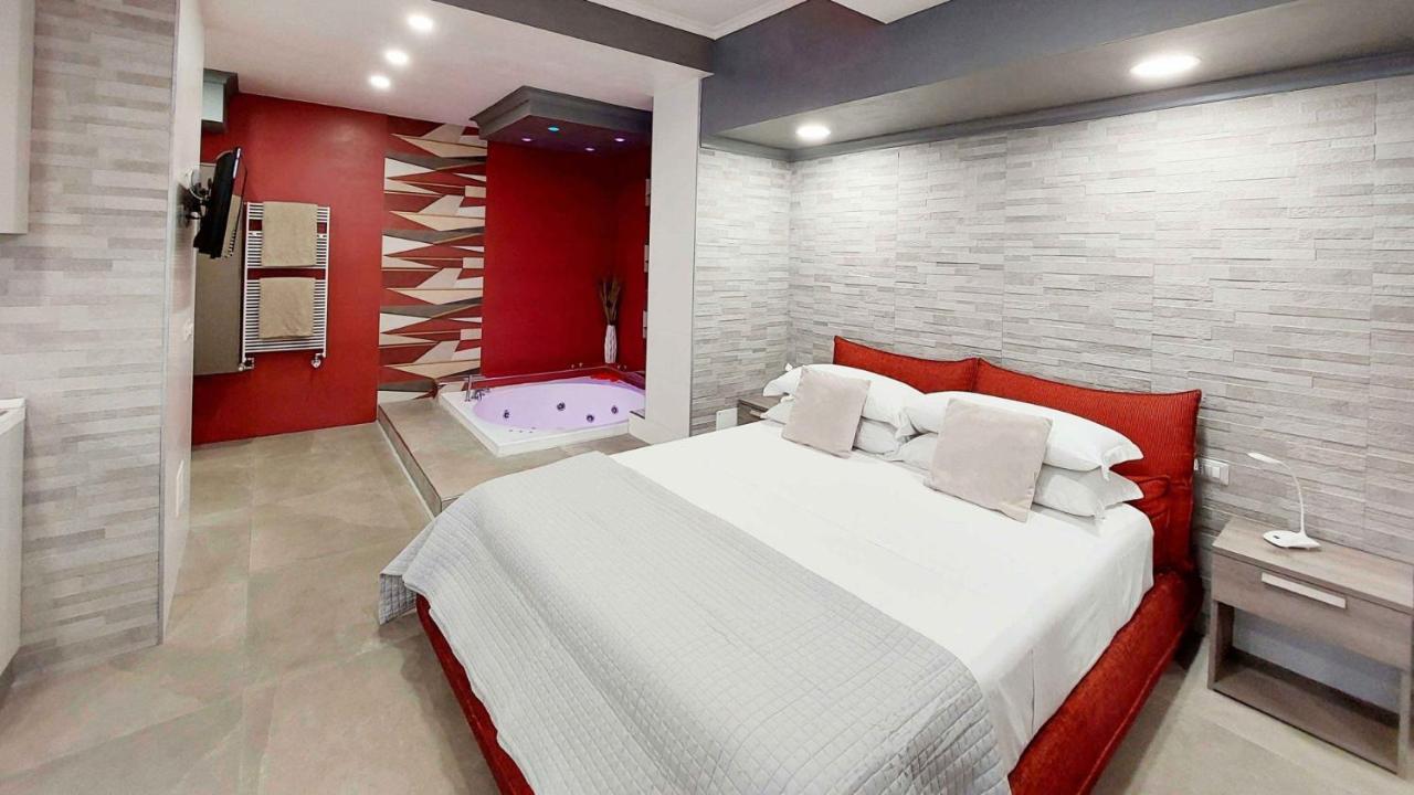 Sweet Home&Wellness Luxury Apartment Nettuno Extérieur photo