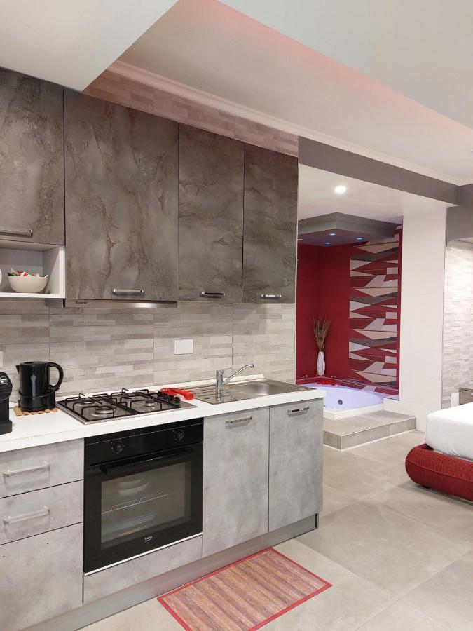 Sweet Home&Wellness Luxury Apartment Nettuno Extérieur photo