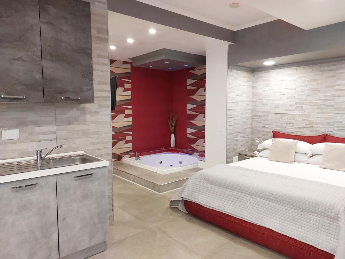 Sweet Home&Wellness Luxury Apartment Nettuno Extérieur photo